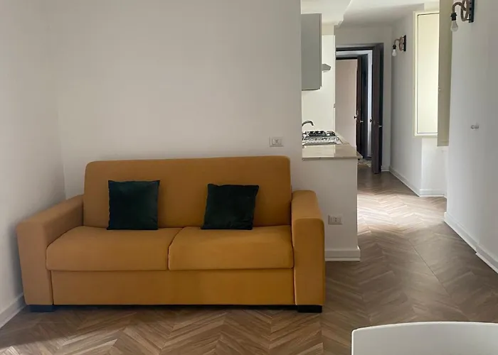 Dora House